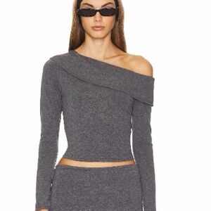 Superdown Gray One-Shoulder Top